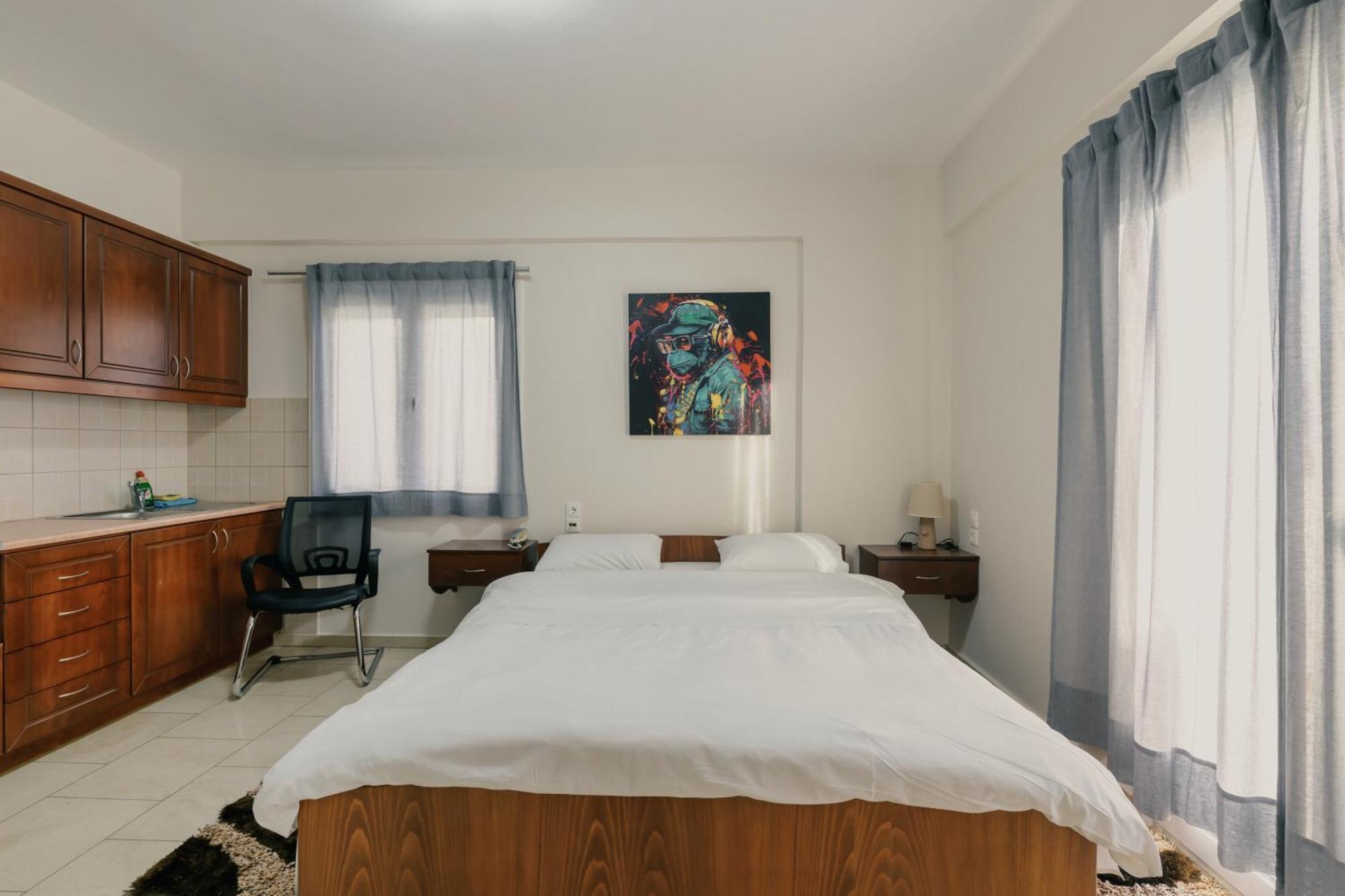 O Fotis Studios & Apartments Ioannina Bagian luar foto